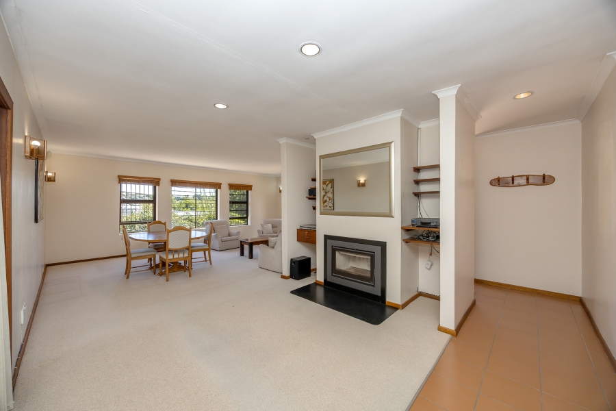 3 Bedroom Property for Sale in Protea Valley Western Cape